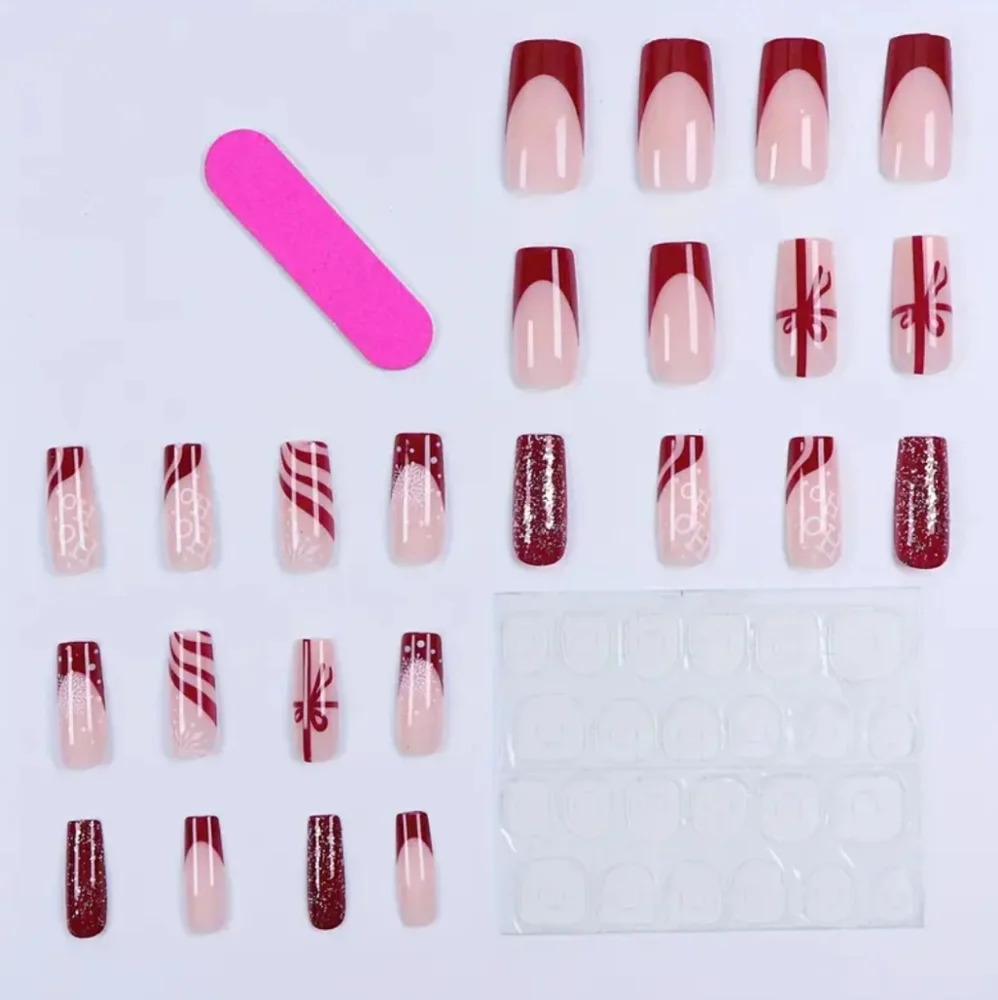 11) NWT Press-On Nails - Picture 3 of 4